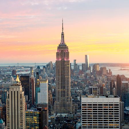 Holiday Inn Express Manhattan Midtown West By Ihg Nova Iorque Exterior foto